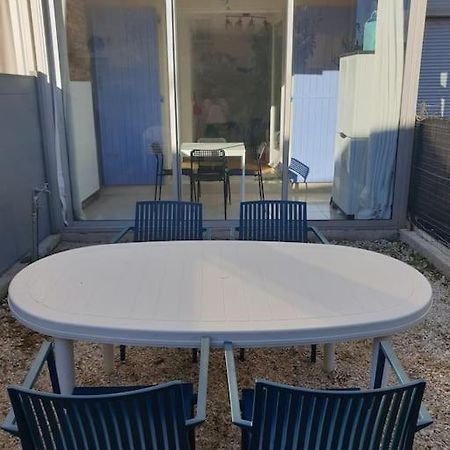 Studio 4 Personnes Avec Jardinet A 2 Pas Des Plages "Chez Manon" Carro  Extérieur photo