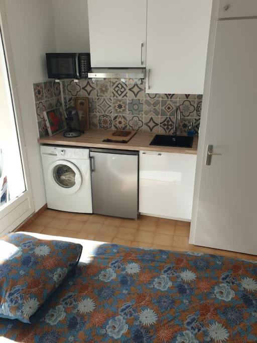 Studio 4 Personnes Avec Jardinet A 2 Pas Des Plages "Chez Manon" Carro  Extérieur photo